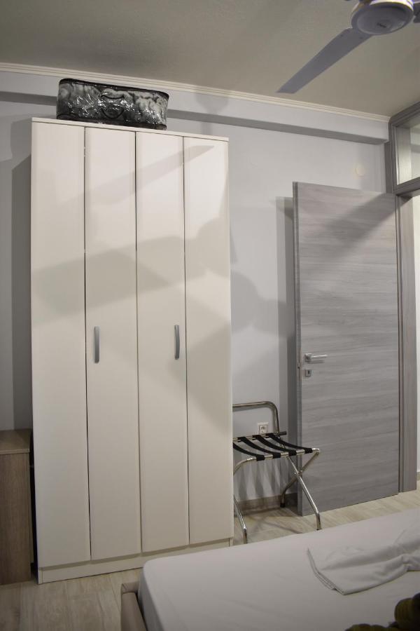 Néa Péramos Relaxo Maisonette Elia מראה חיצוני תמונה